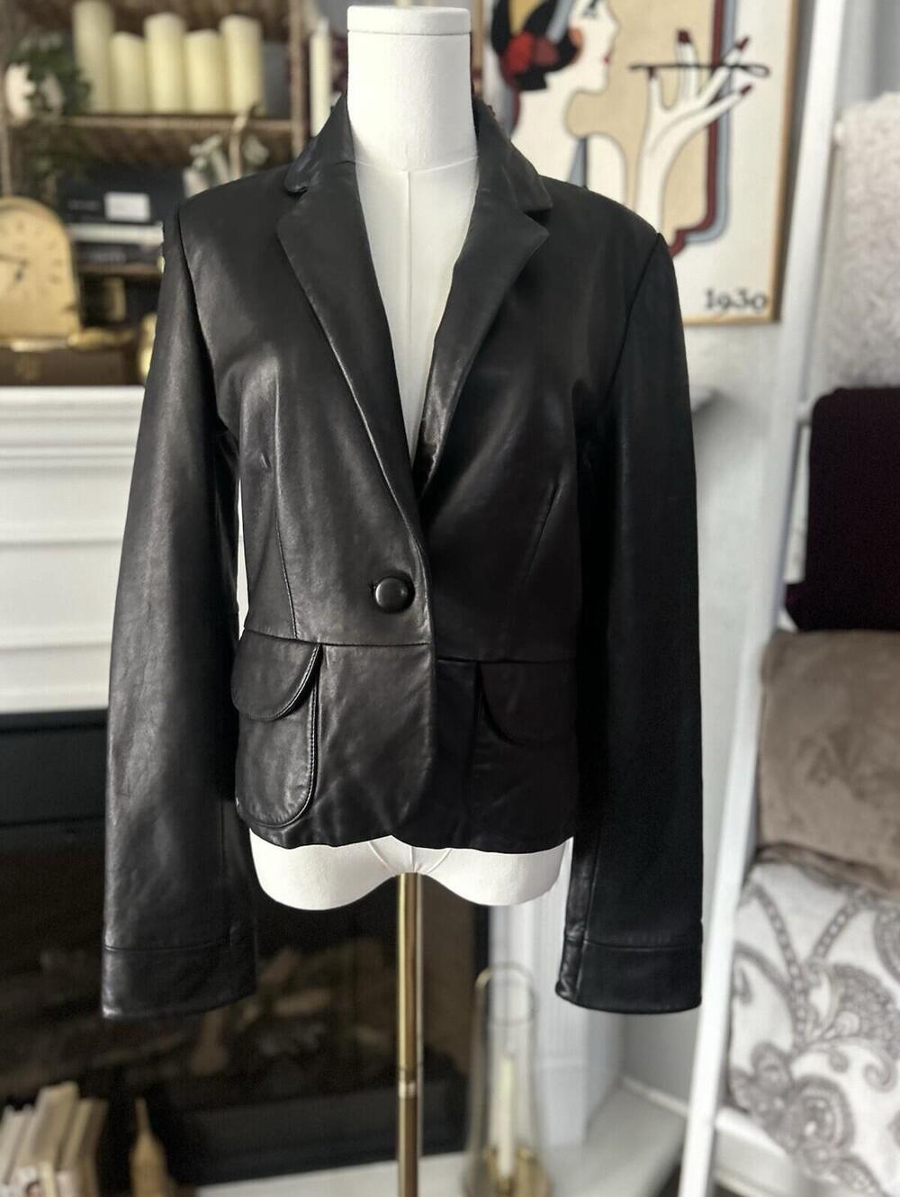 Mossimo Vintage Black Leather Jacket Women’s Size Medium